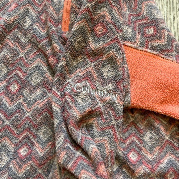 Columbia Women's Patterned Quarter-Zip Pullover Sweater - Coral and Gray - Picture 5 of 8